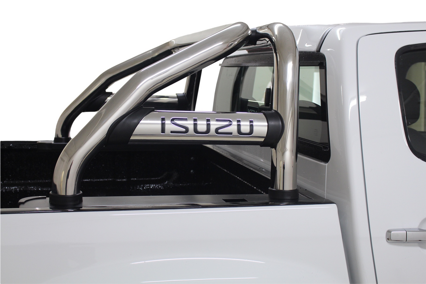 ARTAV - Isuzu DMAX Sports Bar Single Cab Stainless (Black Base Plates)-1600010T