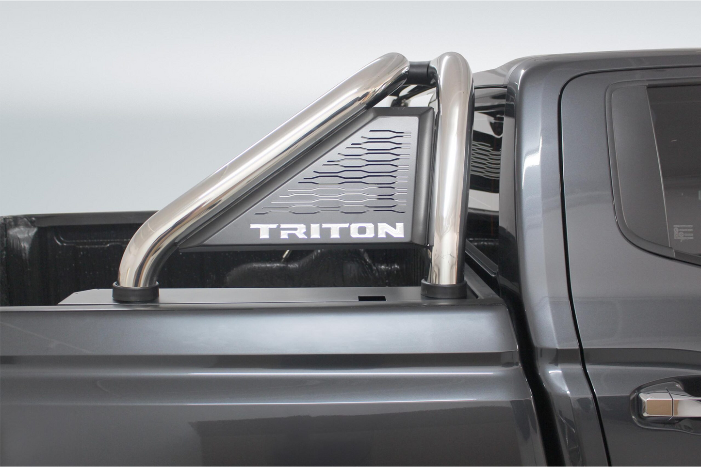 ARTAV - Mitsubishi Triton Sports Bar 2024 - 30082T