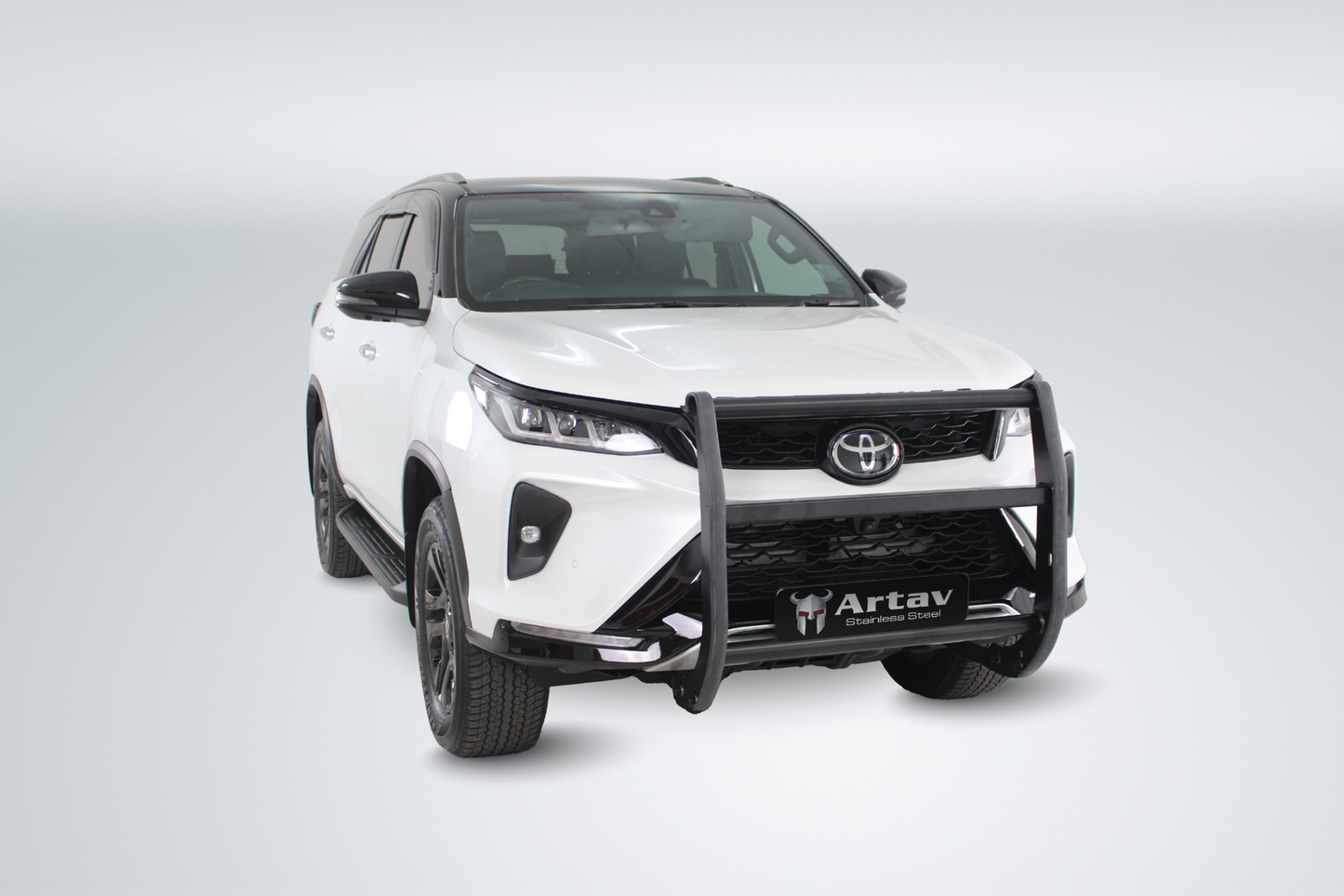 ARTAV - Toyota Hilux & Fortuner BullBar Black (Push Bar) (Police Bar) (Brackets Included) - BS-90047